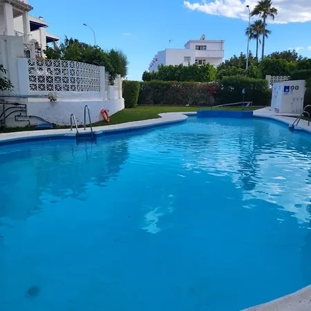 Apartment Perfect Getaway - Near *